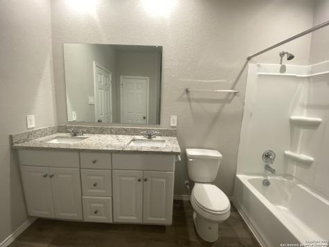 621 Jennifer Cove New Braunfels TX 78130