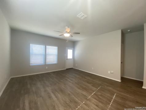 621 Jennifer Cove New Braunfels TX 78130