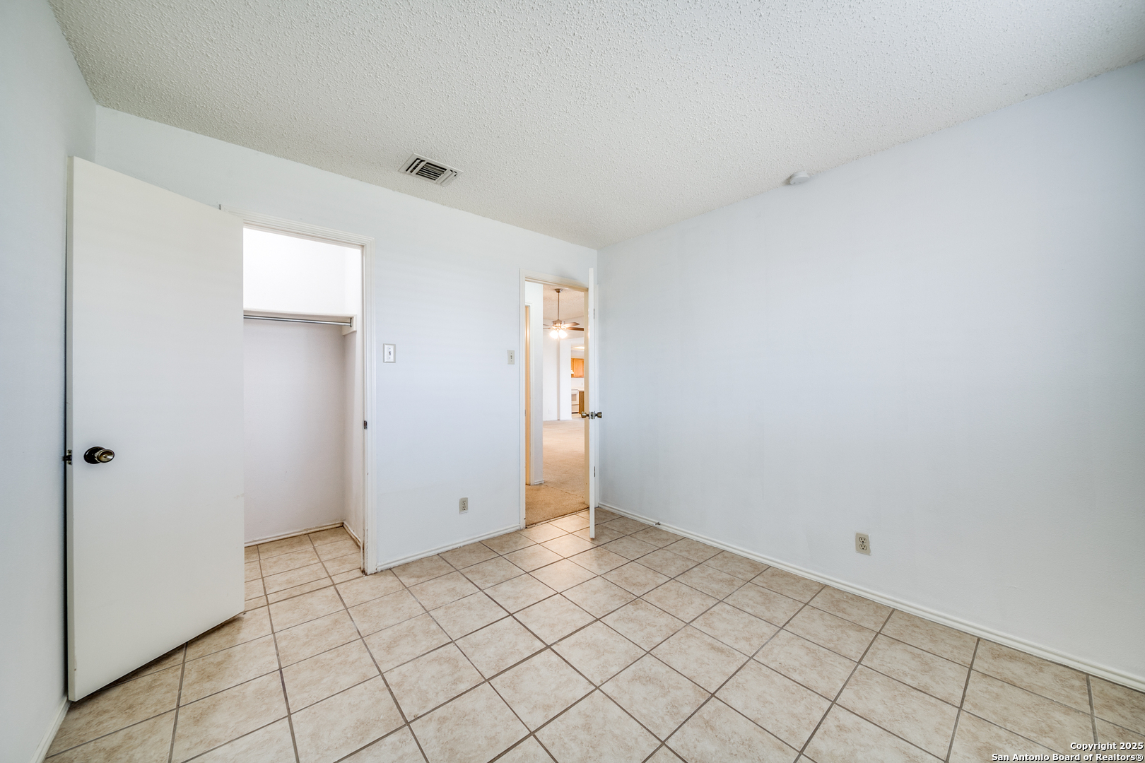 7443 Longing Trail San Antonio TX 78244