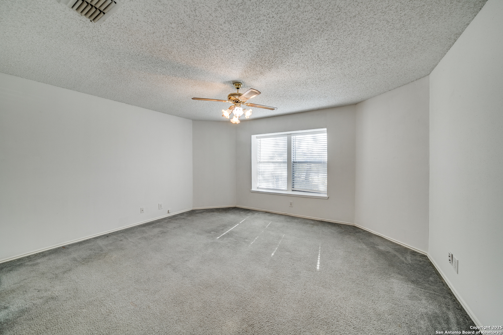 7443 Longing Trail San Antonio TX 78244