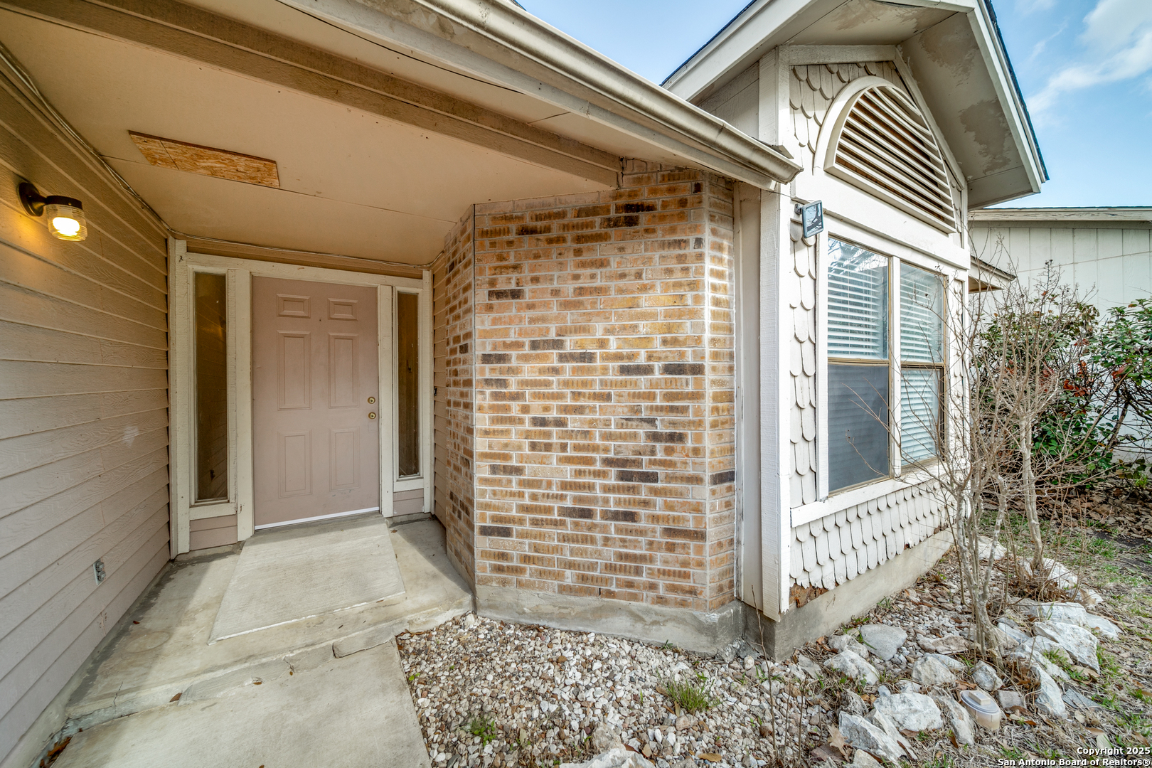 7443 Longing Trail San Antonio TX 78244