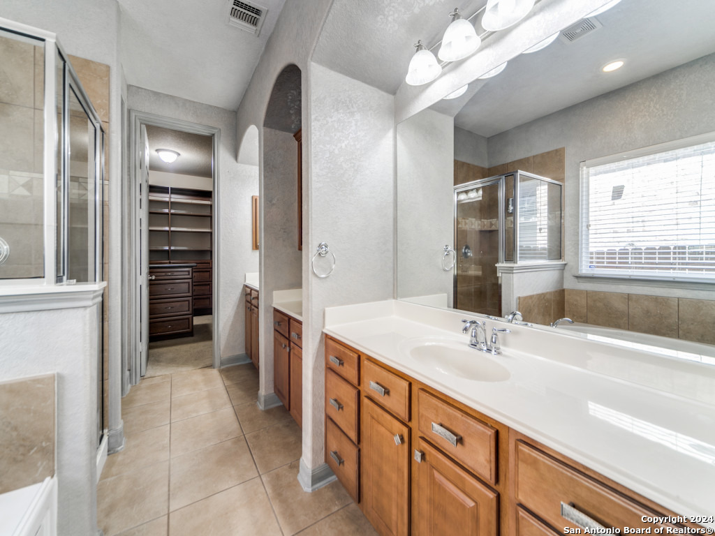 24103 Briarbrook Way San Antonio TX 78261