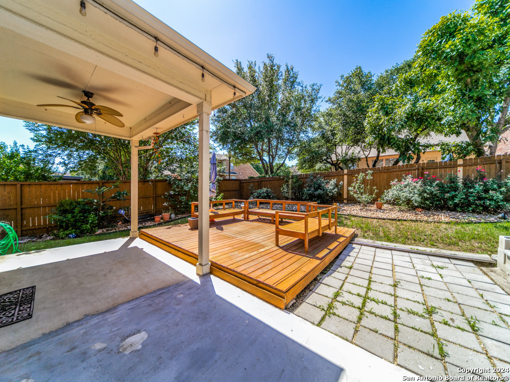 24103 Briarbrook Way San Antonio TX 78261