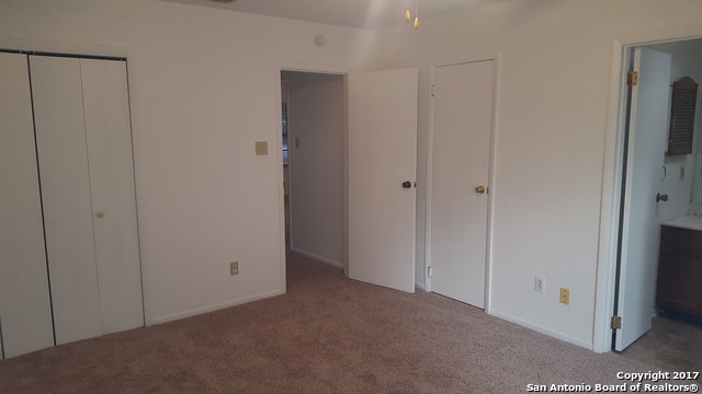 320 Station Street Converse TX 78109