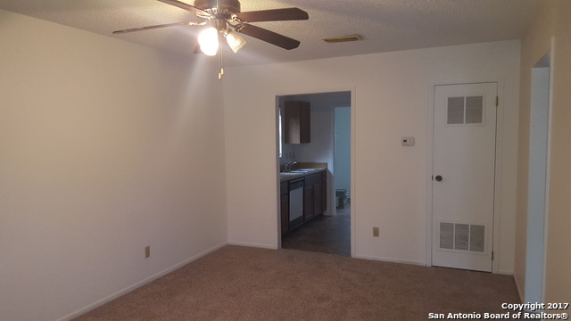 320 Station Street Converse TX 78109