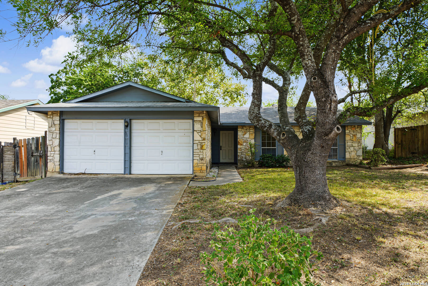 5910 Patrick Henry Street San Antonio TX 78233
