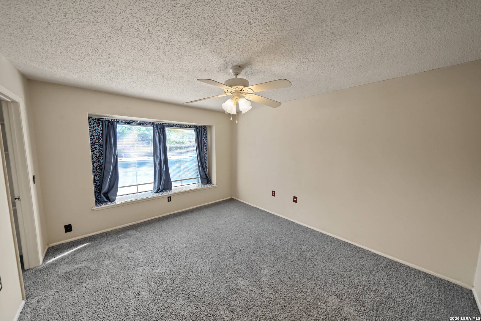 5910 Patrick Henry Street San Antonio TX 78233