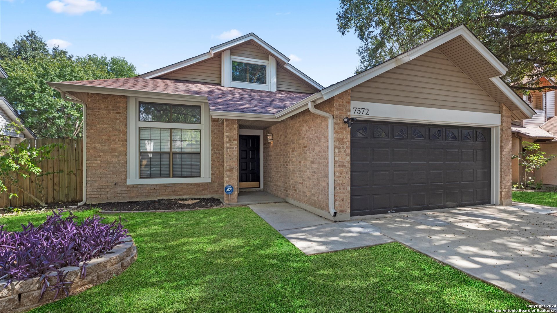 7572 Autumn Park San Antonio TX 78249