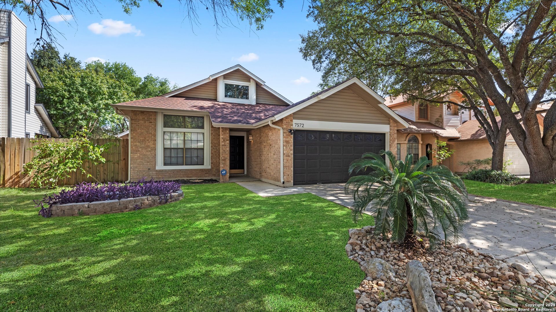 7572 Autumn Park San Antonio TX 78249