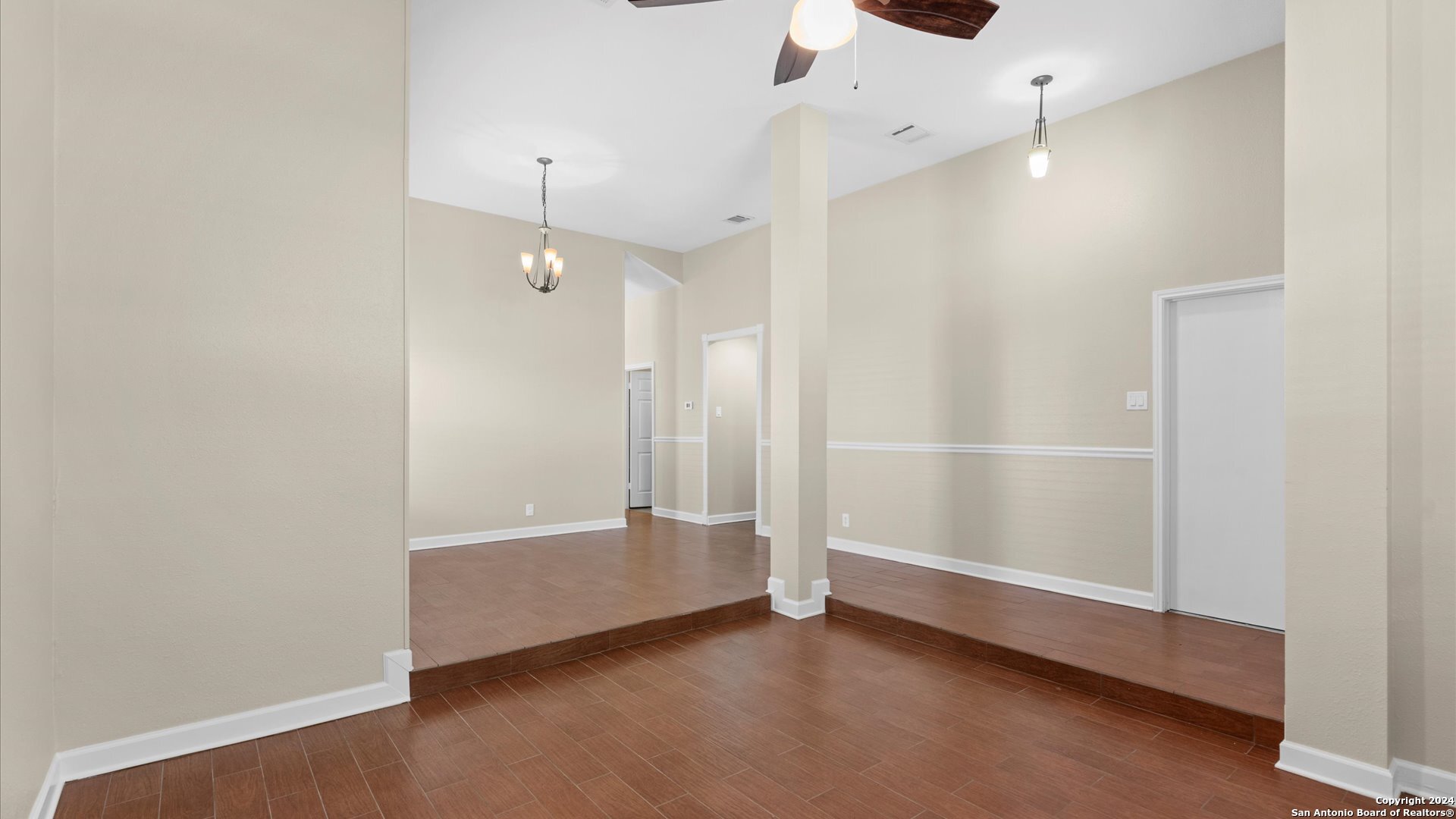 7572 Autumn Park San Antonio TX 78249