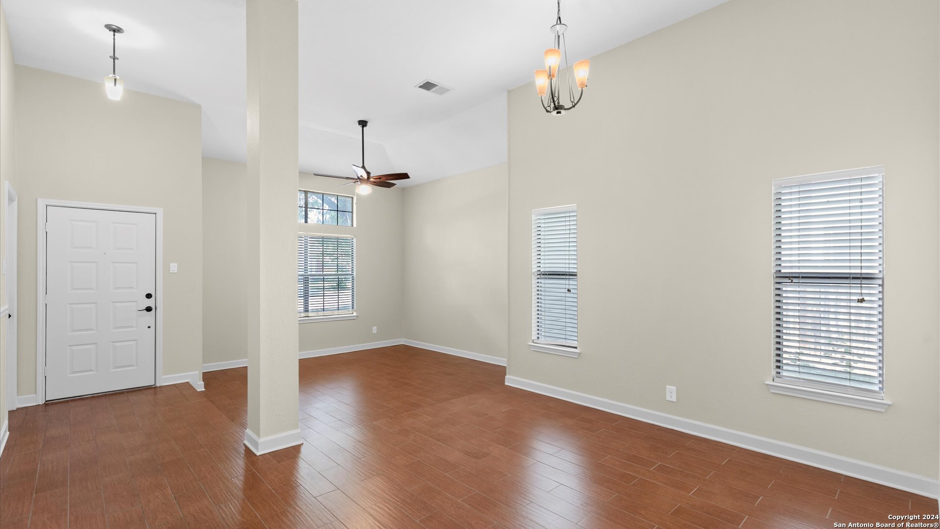 7572 Autumn Park San Antonio TX 78249