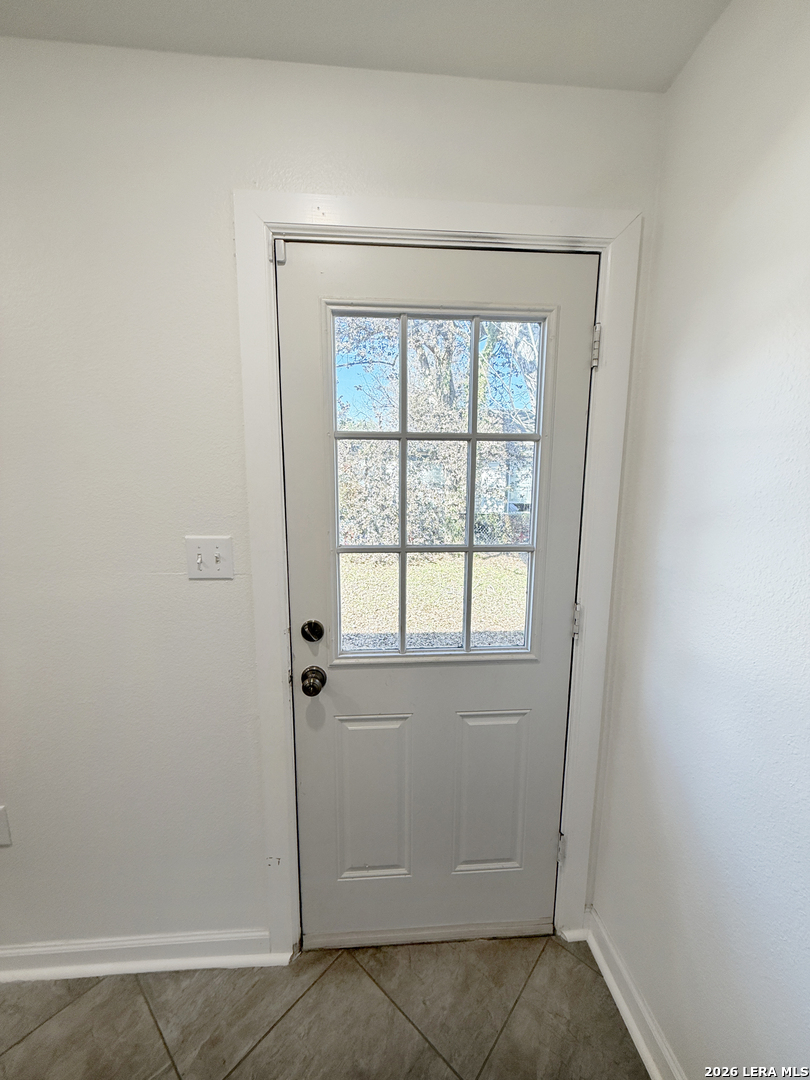 723 Paso Hondo San Antonio TX 78202