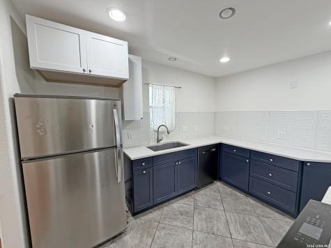 723 Paso Hondo San Antonio TX 78202