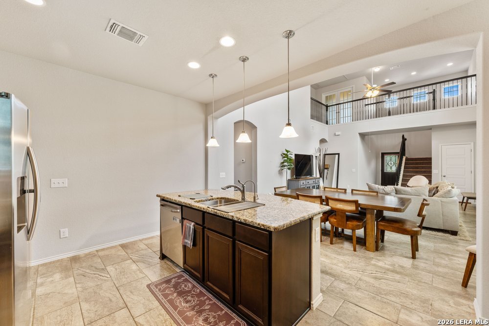 1854 Gray Fox Creek San Antonio TX 78245