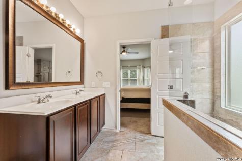 1854 Gray Fox Creek San Antonio TX 78245