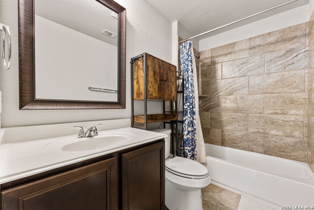 1854 Gray Fox Creek San Antonio TX 78245