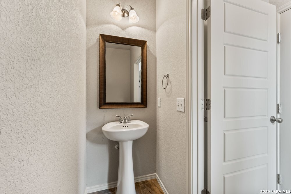 1854 Gray Fox Creek San Antonio TX 78245
