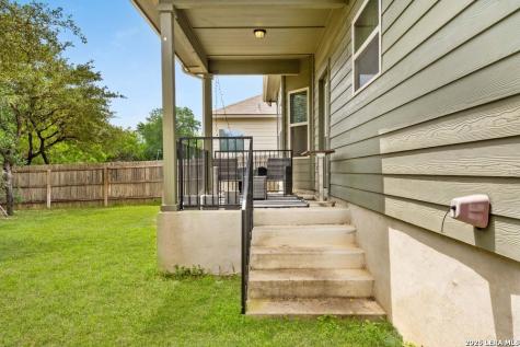 1854 Gray Fox Creek San Antonio TX 78245