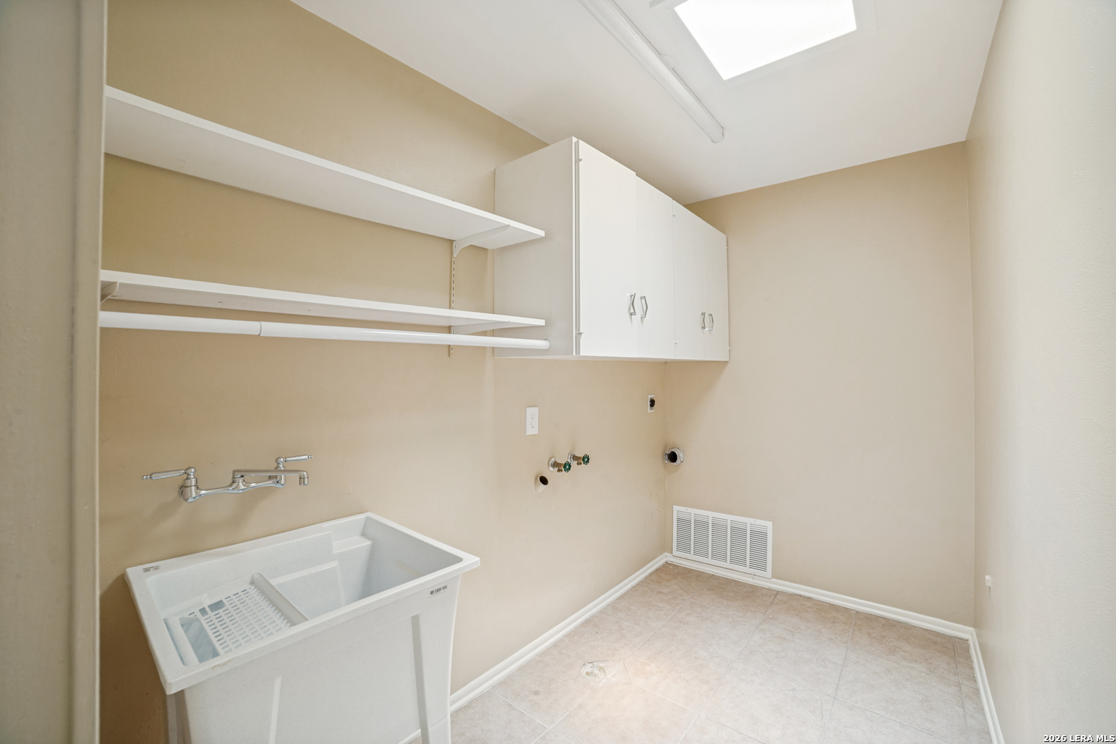8390 N Verde San Antonio TX 78240
