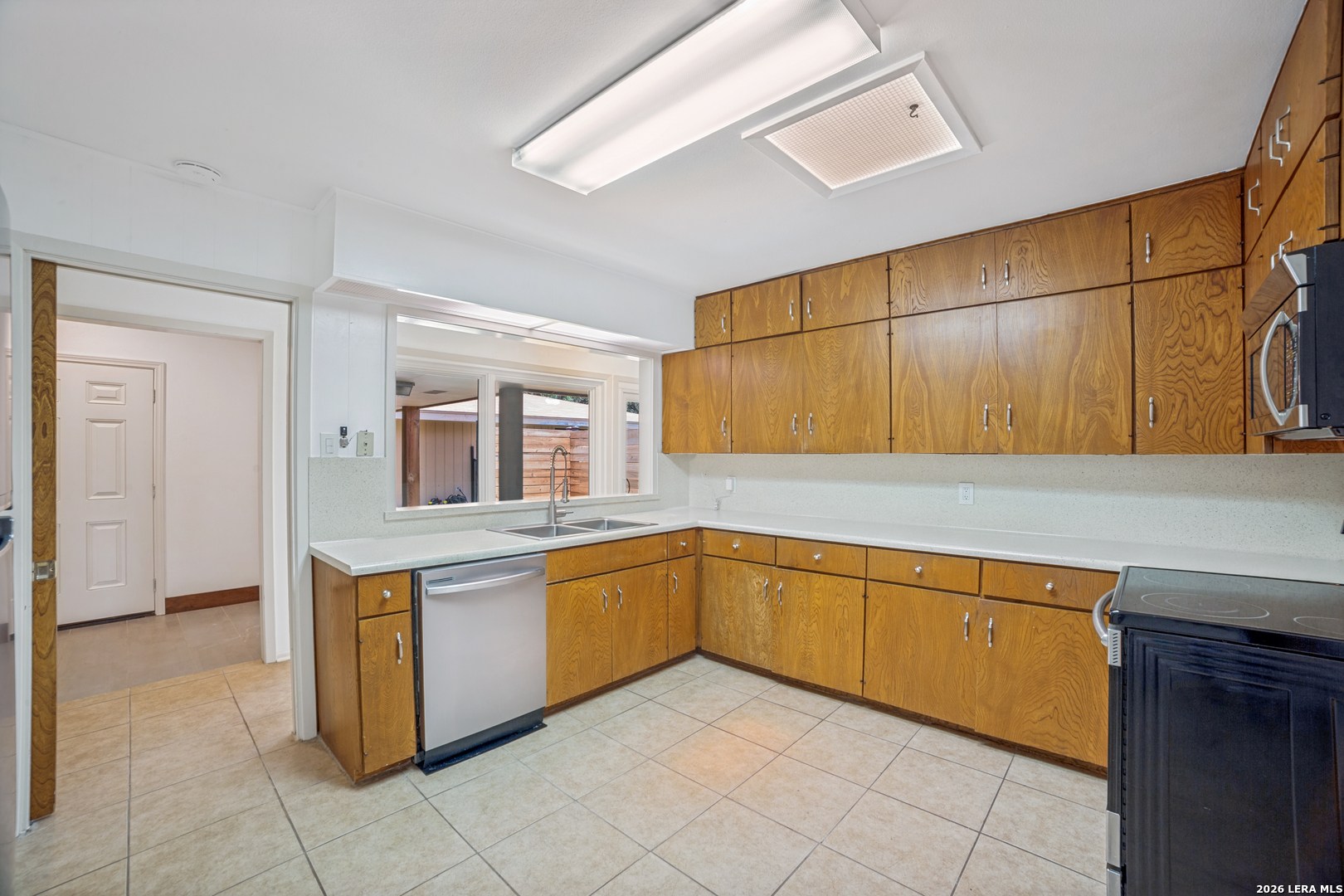 8390 N Verde San Antonio TX 78240