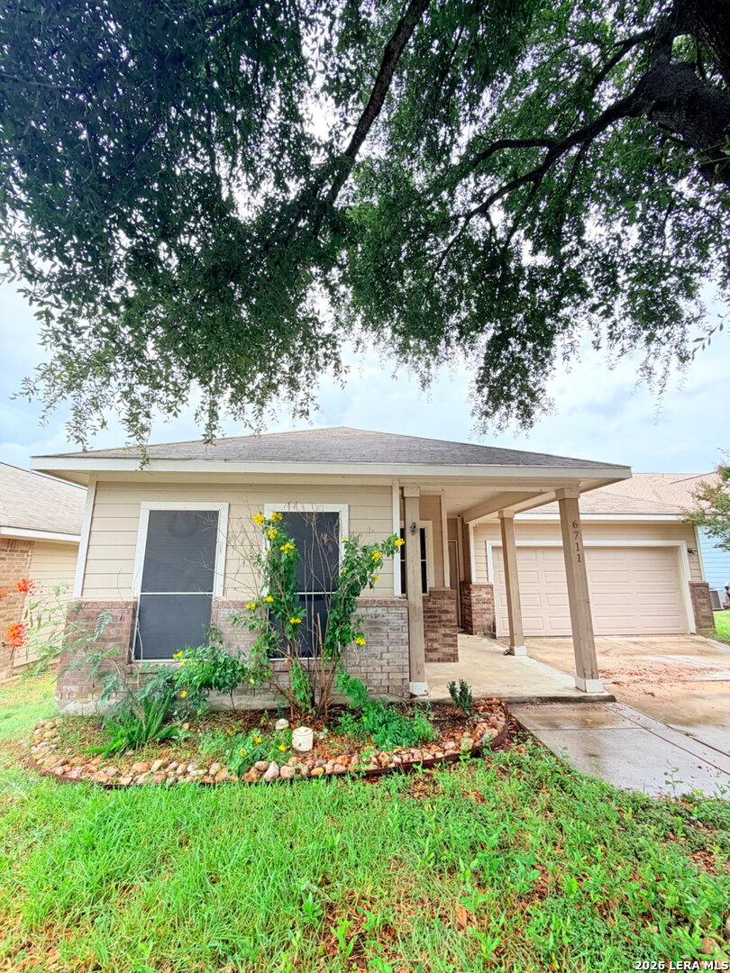 6711 Buckhorn Cliff San Antonio TX 78233