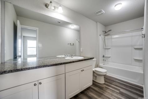 10226 Robbins Bluff San Antonio TX 78245