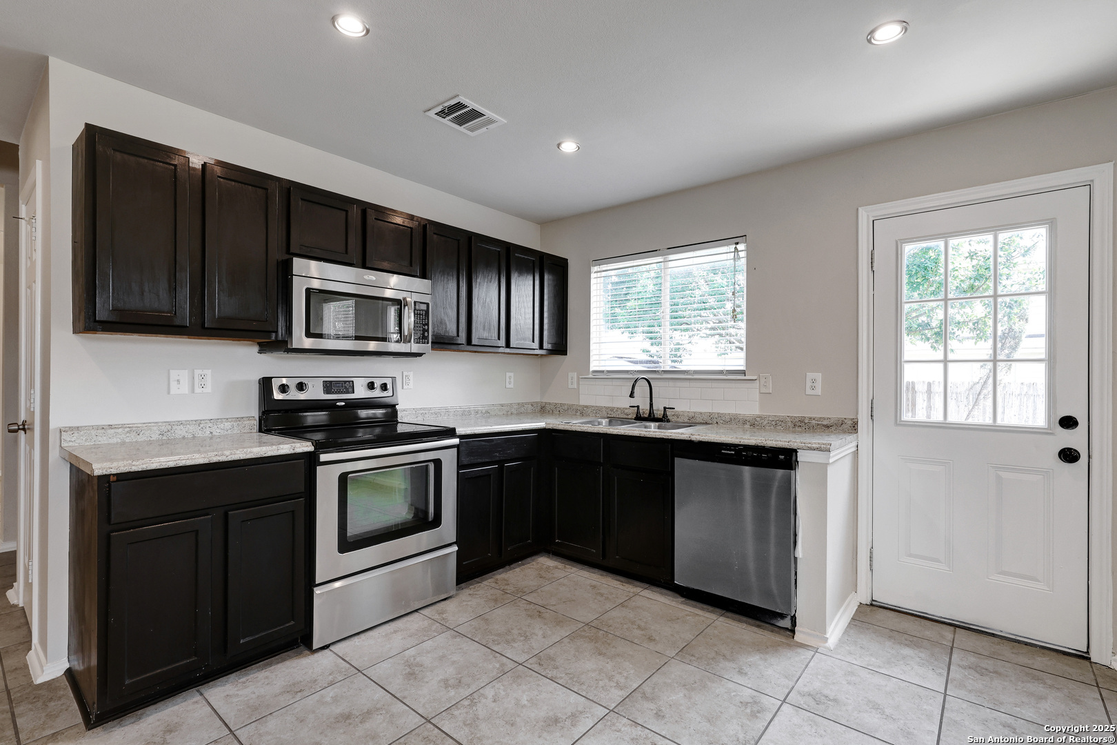 12646 Moon Stream San Antonio TX 78253