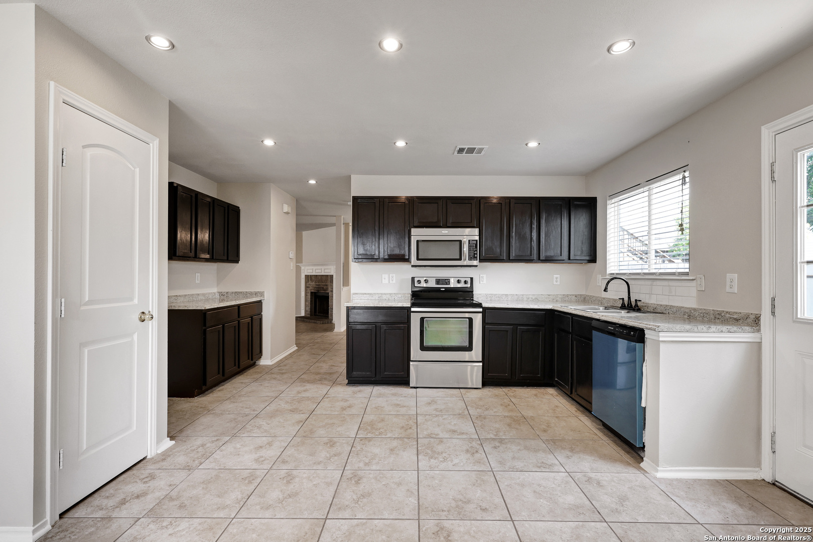 12646 Moon Stream San Antonio TX 78253