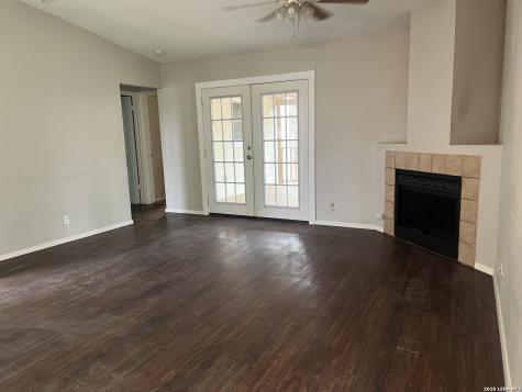 2891 Cherry Field San Antonio TX 78245