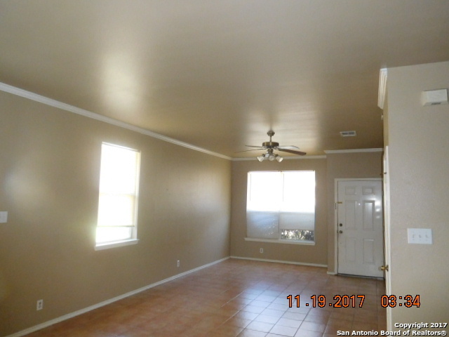 7243 Snowden Crest San Antonio TX 78240