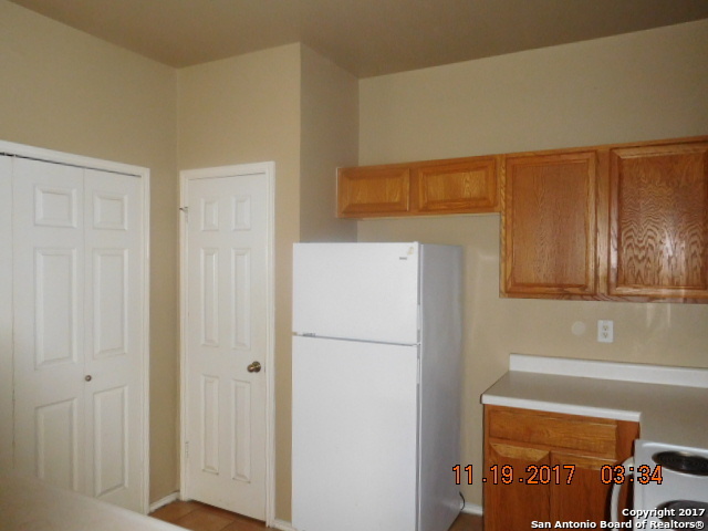 7243 Snowden Crest San Antonio TX 78240