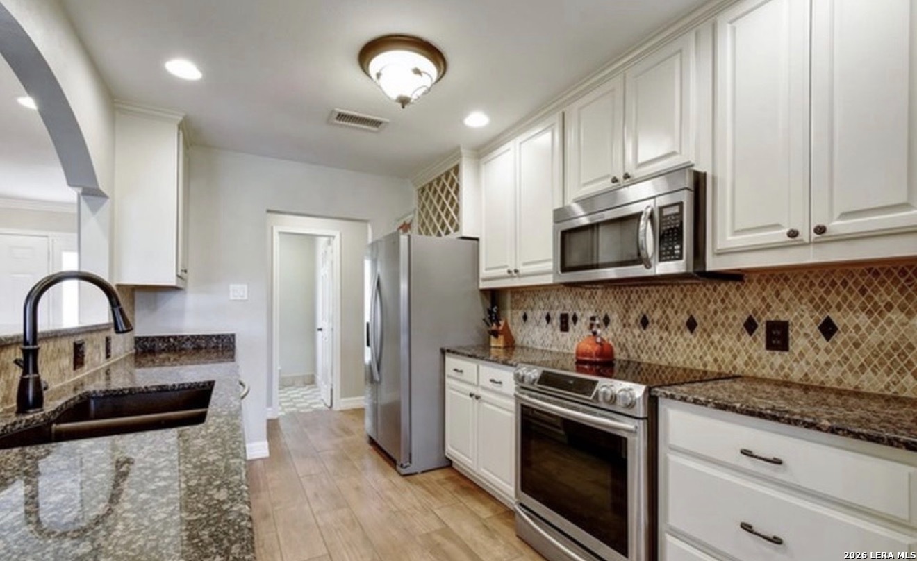 3401 Charleston Cibolo TX 78108