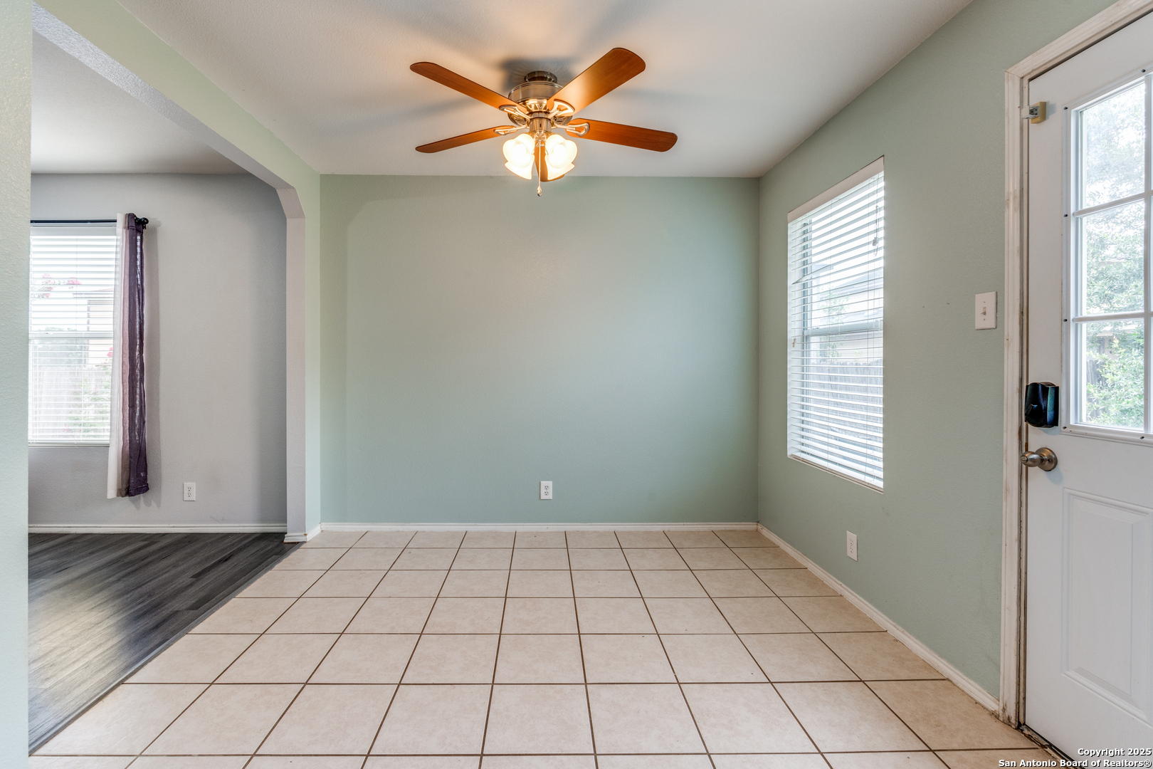 309 Willow View Cibolo TX 78108