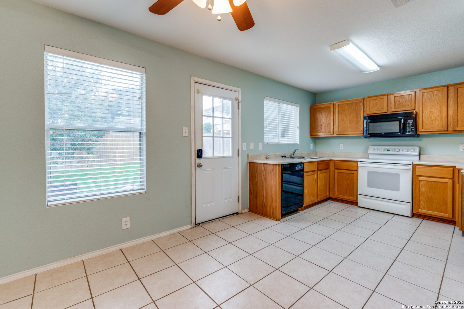 309 Willow View Cibolo TX 78108