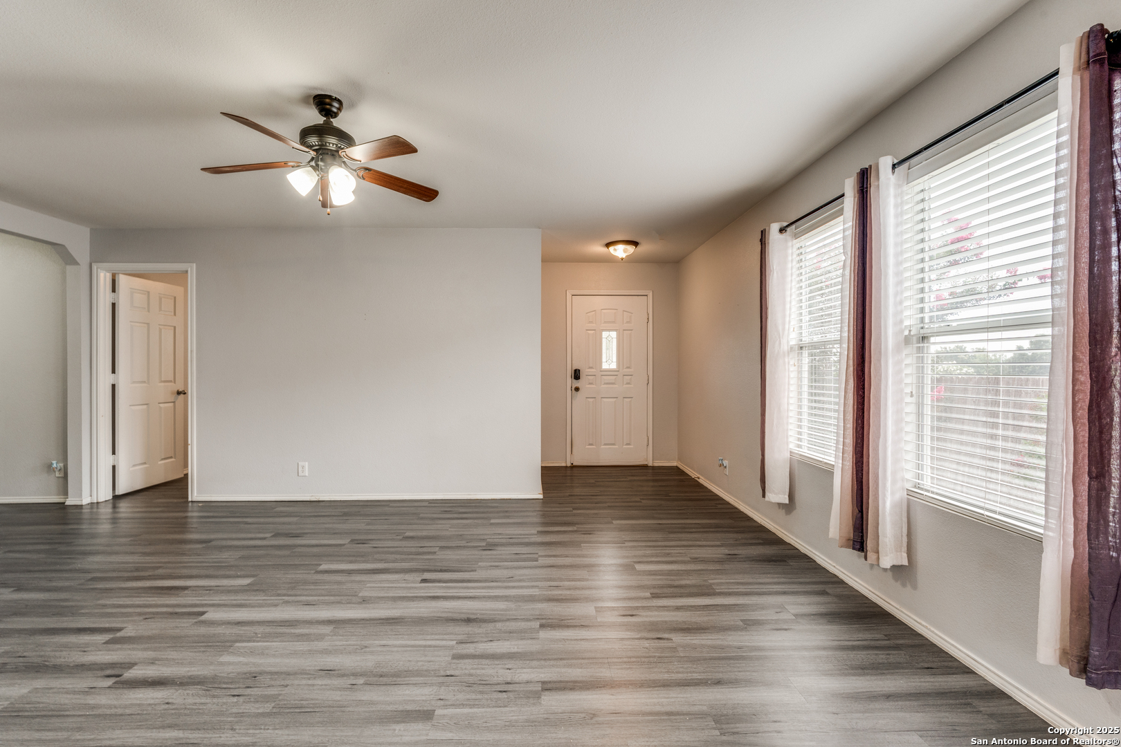 309 Willow View Cibolo TX 78108