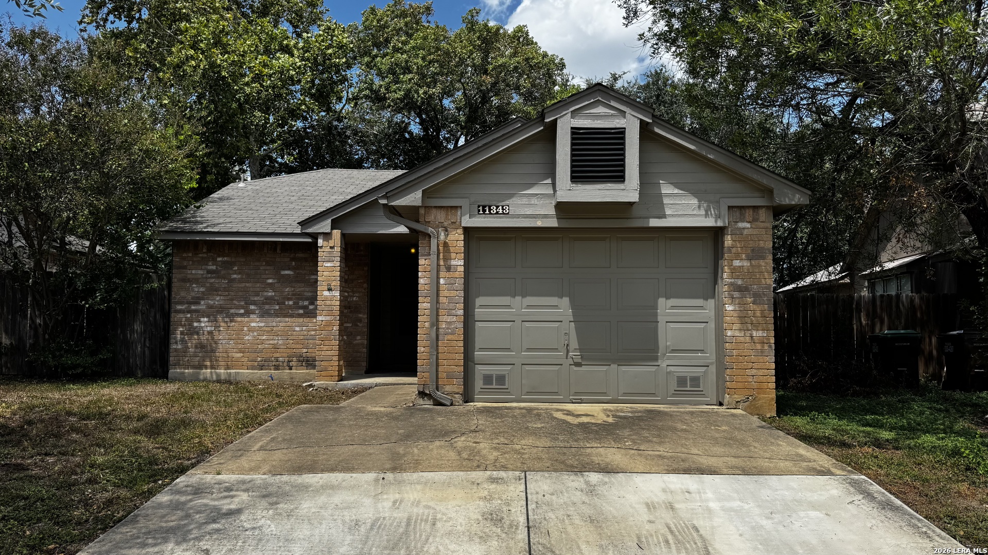 11343 Fish Springs San Antonio TX 78245