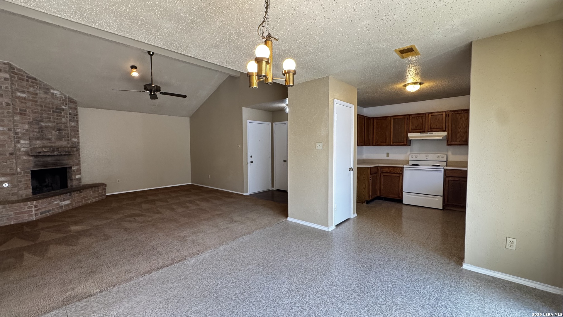 11343 Fish Springs San Antonio TX 78245