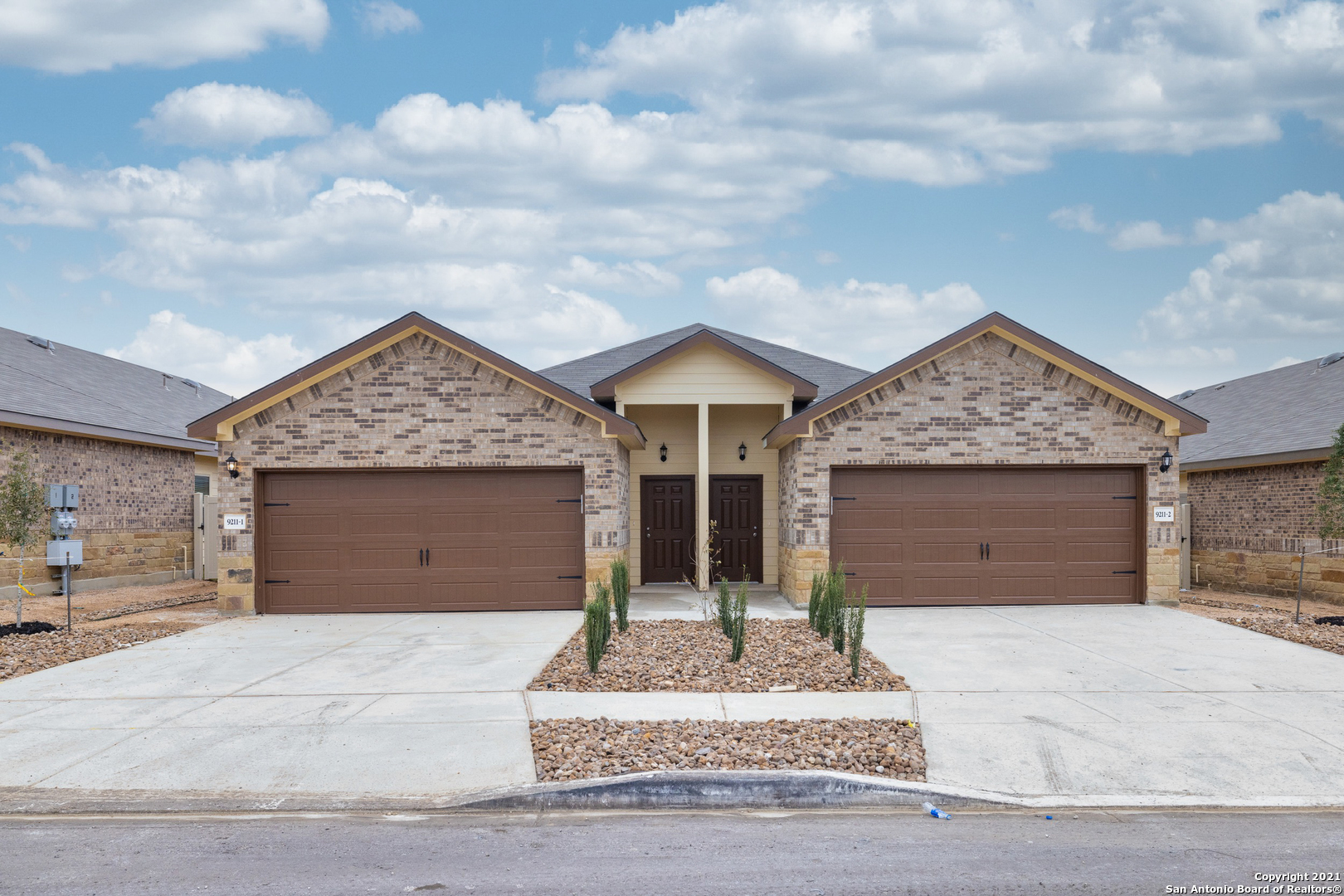 9211 Canyon Bend Converse TX 78109