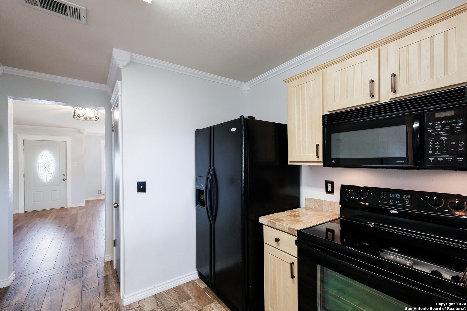 8010 Santa Catalina San Antonio TX 78250