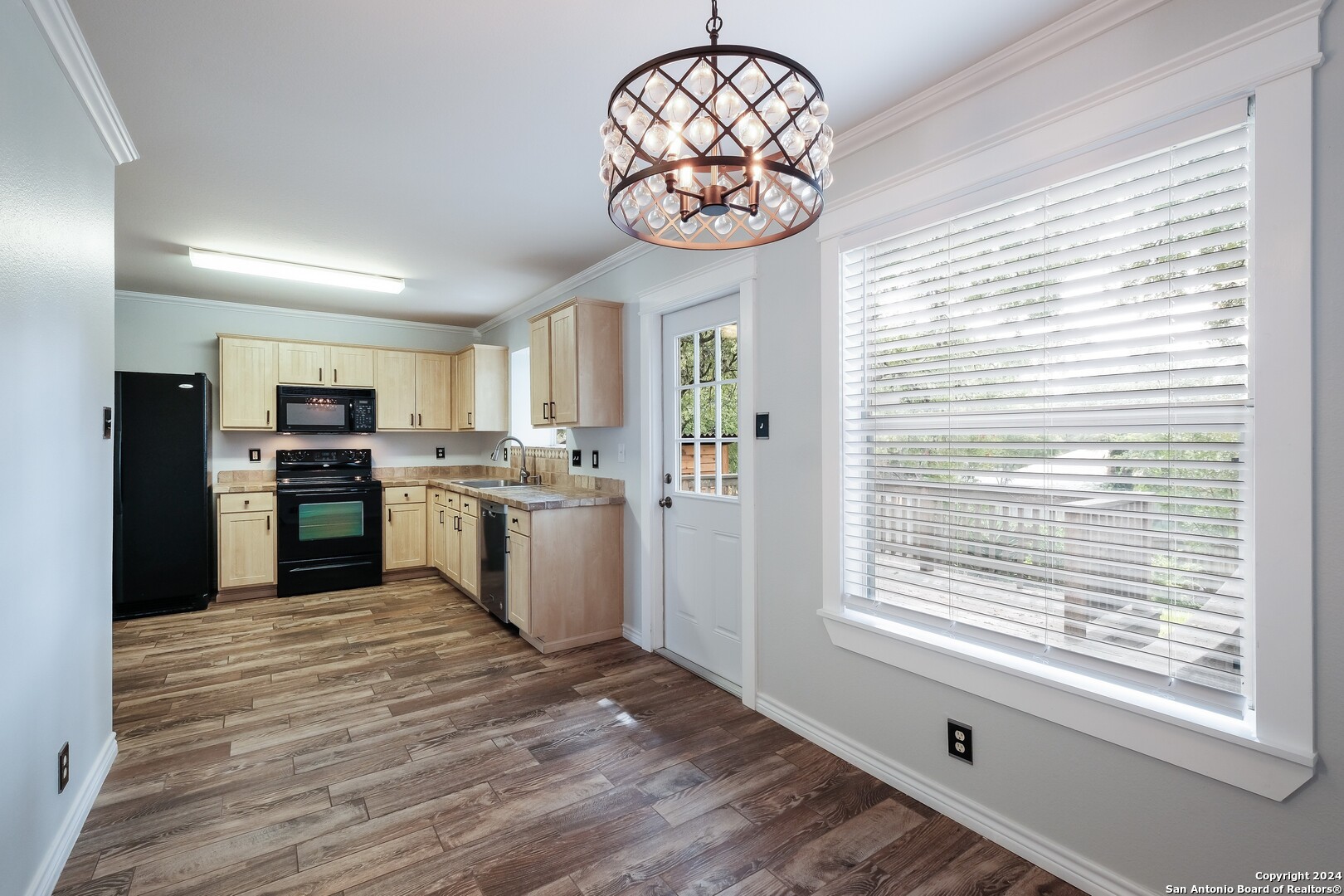 8010 Santa Catalina San Antonio TX 78250