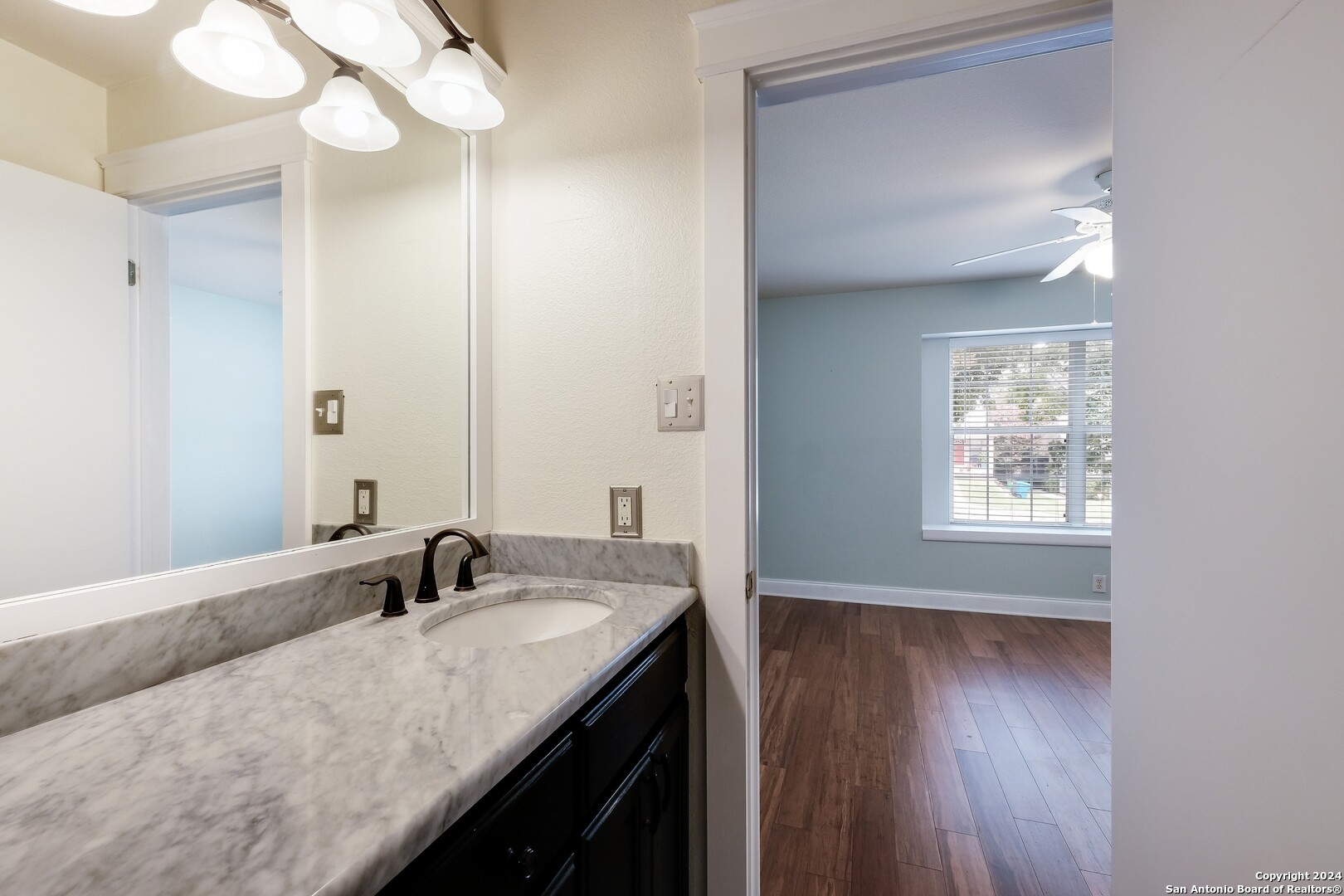8010 Santa Catalina San Antonio TX 78250