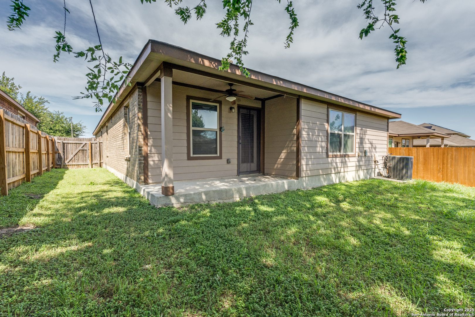 129 Buckskin Way Cibolo TX 78108