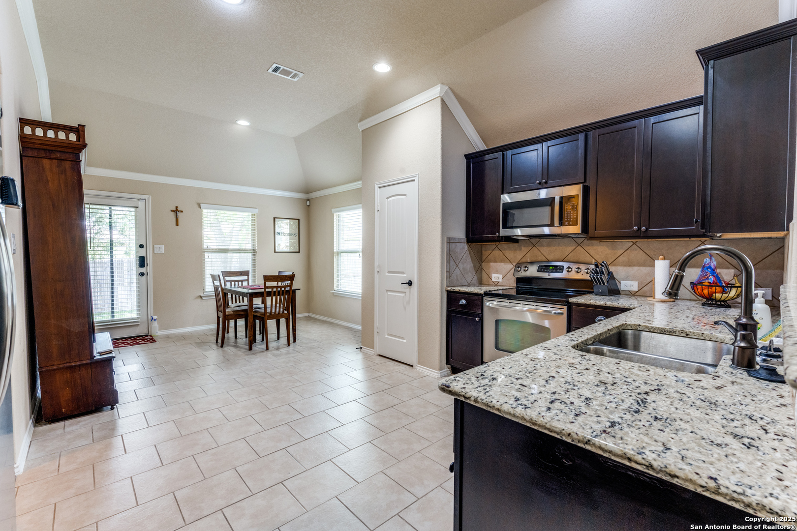 129 Buckskin Way Cibolo TX 78108