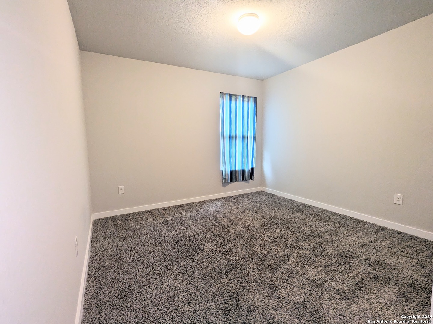 5543 Coral Valley San Antonio TX 78242