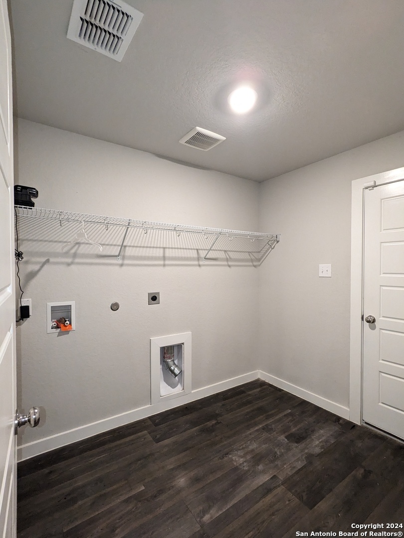 5543 Coral Valley San Antonio TX 78242