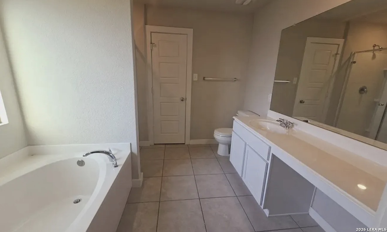 6239 Alta Puerta San Antonio TX 78247