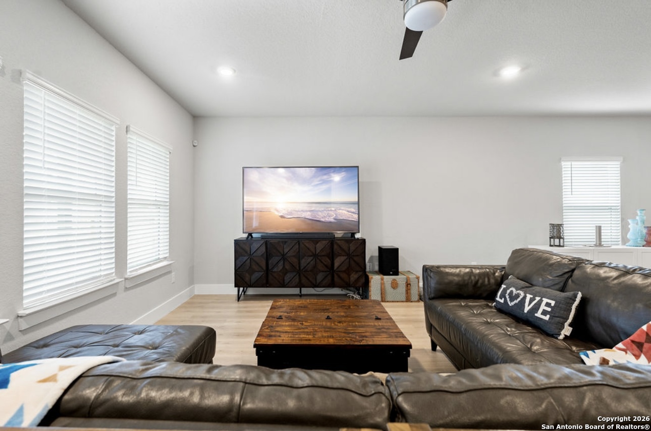 4622 Bosque San Antonio TX 78253