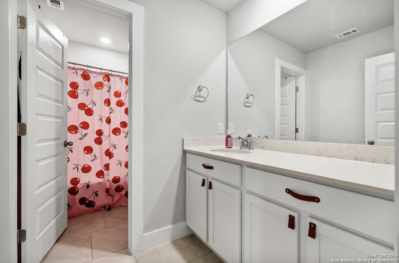 4622 Bosque San Antonio TX 78253
