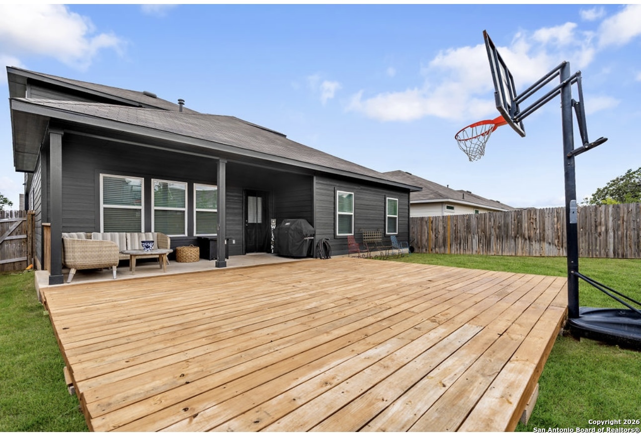 4622 Bosque San Antonio TX 78253