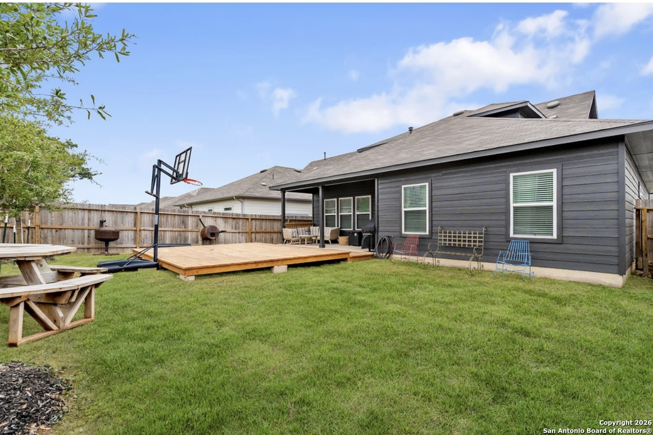 4622 Bosque San Antonio TX 78253